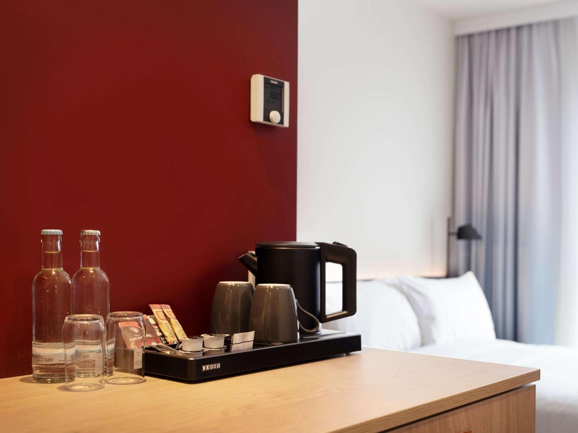 Hampton By Hilton Celle Hotel Exterior photo
