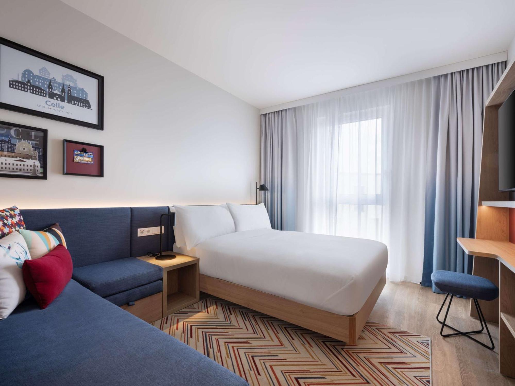 Hampton By Hilton Celle Hotel Exterior photo