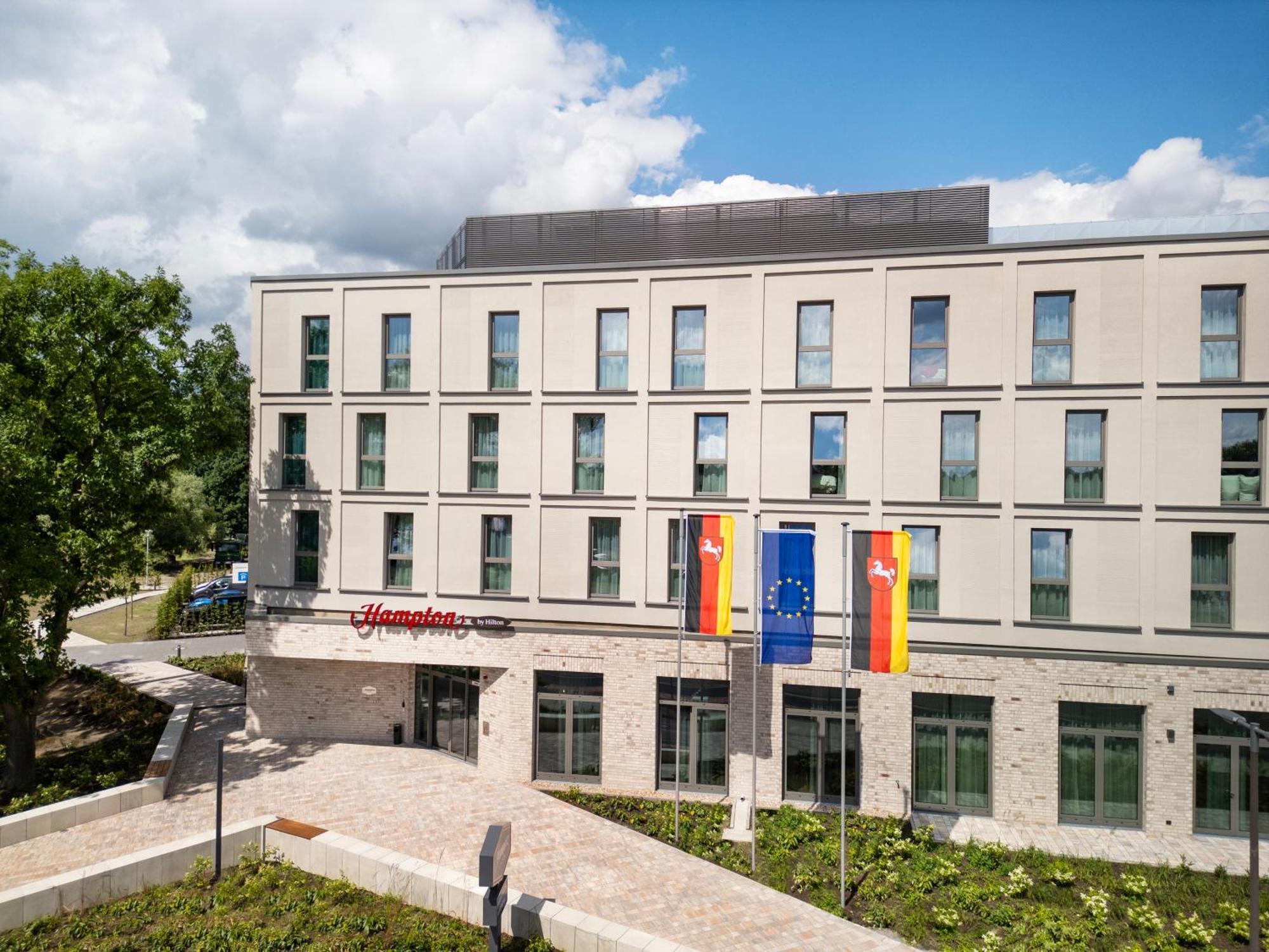 Hampton By Hilton Celle Hotel Exterior photo